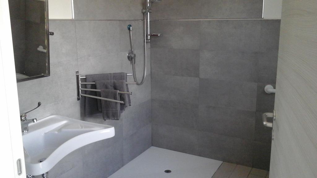 Fgs Service Snc "White Room" Ruoti Εξωτερικό φωτογραφία